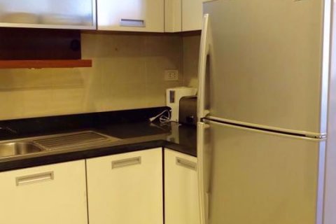 Condominio de 3 dormitorios en Khlong Toei, Bangkok, Tailandia № 76838 - foto 7