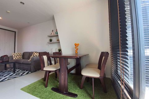 Condominio de 2 dormitorios en Phaya Thai, Bangkok, Tailandia № 76842 - foto 3