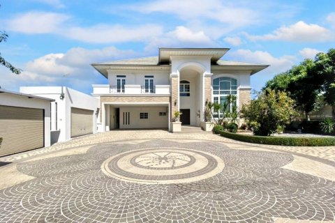 Casa de 4 dormitorios en Pak Kret, Tailandia № 124864 - foto 4