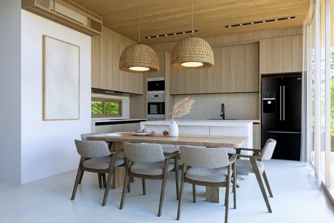Chalet de 4 dormitorios en Phuket, Tailandia № 124865 - foto 10
