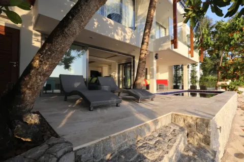 Chalet de 3 dormitorios en Phuket, Tailandia № 107729 - foto 27