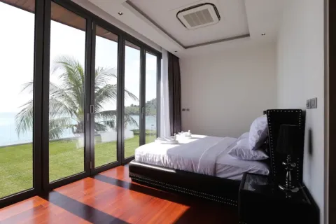 Chalet de 3 dormitorios en Phuket, Tailandia № 107729 - foto 19
