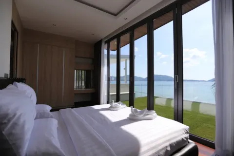 Chalet de 3 dormitorios en Phuket, Tailandia № 107729 - foto 18
