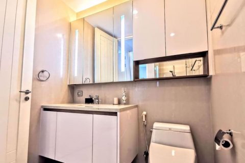 Muniq Langsuan in Bangkok, Thailand № 19115 - Foto 16