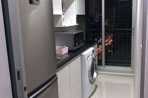 Sobre plano Life Ratchadapisek en Bangkok, Tailandia № 36590 - foto 4