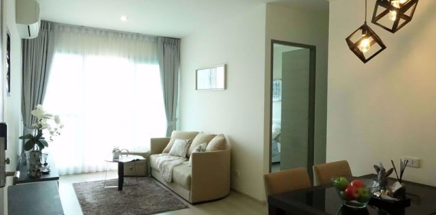 Condominio de 1 dormitorio en Bangkok, Tailandia en Life Ratchadapisek № 77622