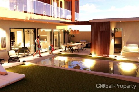 Casa de 5 dormitorios en Pattaya, Tailandia № 104570 - foto 12
