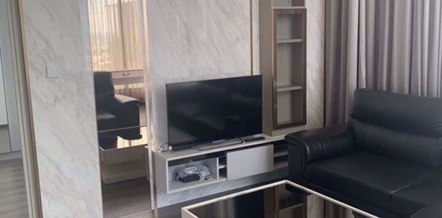 Duplex in KNIGHTSBRIDGE SPACE RATCHAYOTHIN, Bangkok, Thailand 2 Schlafzimmer № 104574