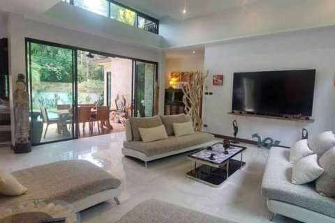 Chalet de 4 dormitorios en Phuket, Tailandia № 132478 - foto 6