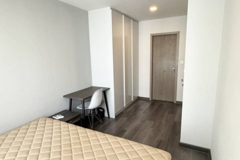 Condominio de 1 dormitorio en Bangkok, Tailandia № 132476 - foto 7