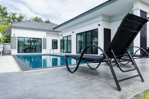 Villa in Pran Buri, Thailand 3 Schlafzimmer № 125792