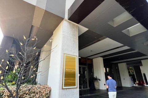 Condominio de 2 dormitorios en Khlong Toei, Bangkok, Tailandia № 124050 - foto 15