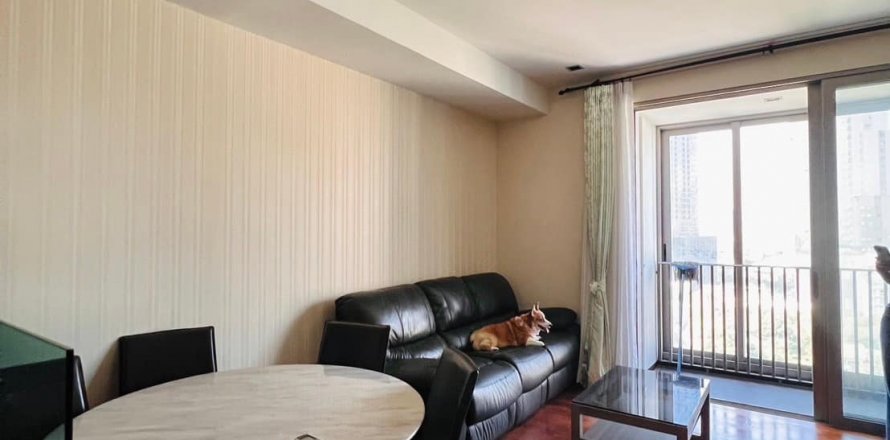 Condominio de 2 dormitorios en Khlong Toei, Bangkok, Tailandia № 124050