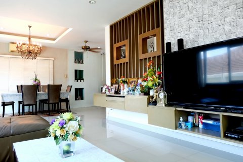 Estudio en Pattaya, Tailandia № 100283 - foto 7
