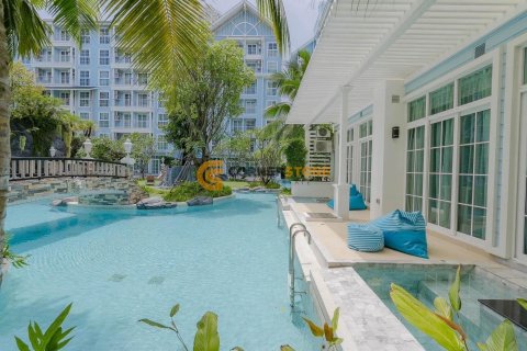 Estudio en el condominio en Jomtien Beach, Pattaya, Tailandia № 100282 - foto 15