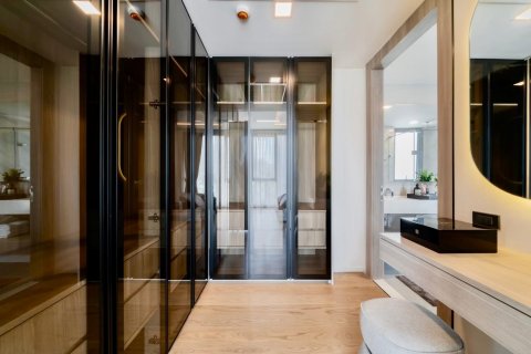 Condominio de 3 dormitorios en Watthana, Bangkok, Tailandia № 132282 - foto 9