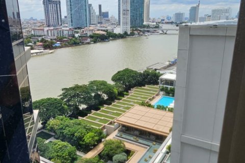 คอนโดมิเนียมในสาทร, กรุงเทพฯ, ประเทศไทย, 4 ห้องนอน № 132280 - รูปถ่าย 13