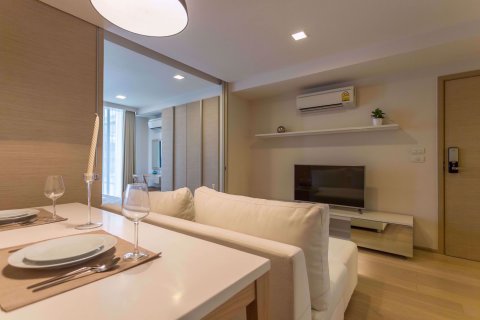 Condominio de 1 dormitorio en Watthana, Bangkok, Tailandia № 77035 - foto 2