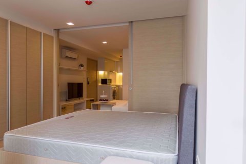 Condominio de 1 dormitorio en Watthana, Bangkok, Tailandia № 77035 - foto 12
