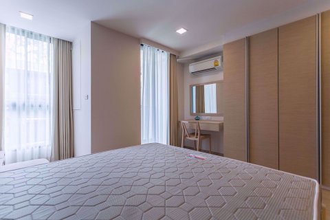 Condominio de 1 dormitorio en Watthana, Bangkok, Tailandia № 77035 - foto 16