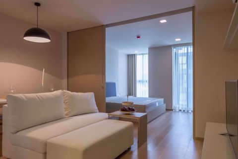 Condominio de 1 dormitorio en Watthana, Bangkok, Tailandia № 77035 - foto 4