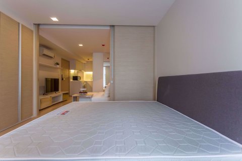 Condominio de 1 dormitorio en Watthana, Bangkok, Tailandia № 77035 - foto 14