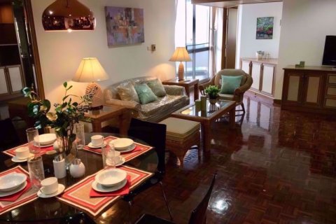 Condominio de 3 dormitorios en Watthana, Bangkok, Tailandia № 77039 - foto 4