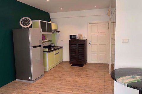 Condominio de 1 dormitorio en Khlong Toei, Bangkok, Tailandia № 77036 - foto 3