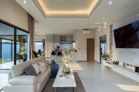 Villa in Pattaya, Thailand 3 Schlafzimmer № 124386 - Foto 3