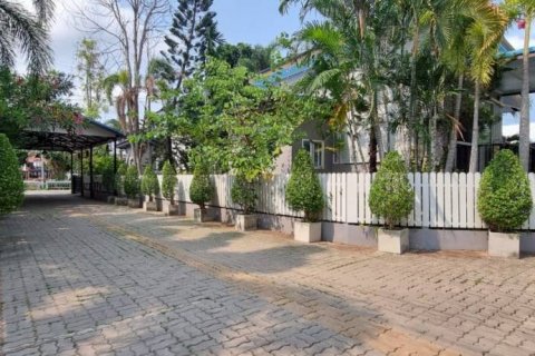 Hotel en Sattahip, Tailandia № 124387 - foto 2