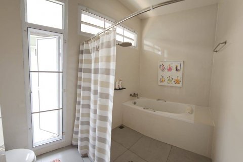 Casa de 3 dormitorios en Bang Lamung, Tailandia № 101651 - foto 29