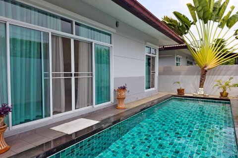 Casa de 3 dormitorios en Bang Lamung, Tailandia № 101651 - foto 3