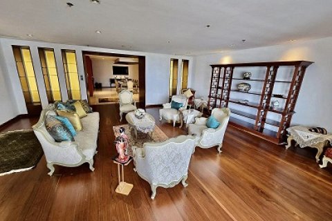 Condo in Bangkok, Thailand, 3 bedrooms № 142966