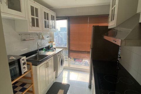Eigentumswohnung in Bangkok, Thailand, 2 Schlafzimmer № 142968 - Foto 3