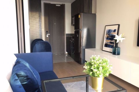 Condo in Bang Rak, Bangkok, Thailand, 1 bedroom  № 76123