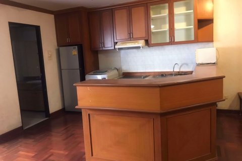 Condominio de 2 dormitorios en Watthana, Bangkok, Tailandia № 76126 - foto 7