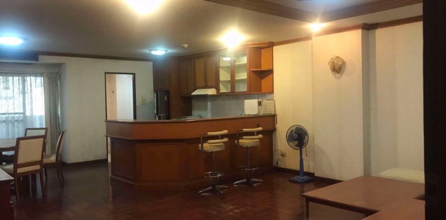 Condominio de 2 dormitorios en Watthana, Bangkok, Tailandia № 76126