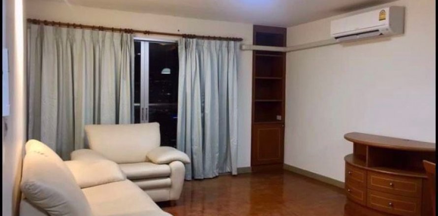 Condominio de 1 dormitorio en Bang Rak, Bangkok, Tailandia № 76124