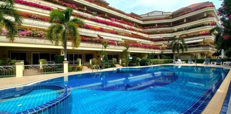 Apartment in Pattaya, Thailand 3 bedrooms № 85393