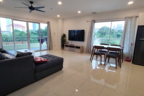 Apartment in Pattaya, Thailand 3 bedrooms № 85393 - photo 2