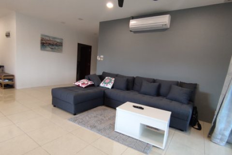 Apartment in Pattaya, Thailand 3 bedrooms № 85393 - photo 13