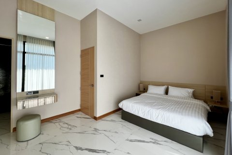 Townhouse in Pattaya, Thailand 4 bedrooms № 101407 - photo 22