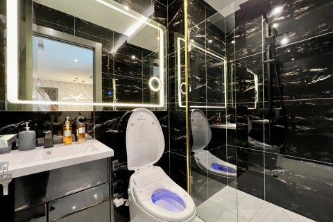 Apartamento de 2 dormitorios en Pattaya, Tailandia № 101408 - foto 13
