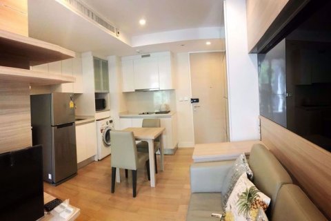 Eigentumswohnung in Bang Rak, Bangkok, Thailand, 1 Schlafzimmer  № 76666 - Foto 2