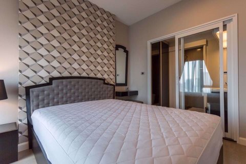 Condominio de 1 dormitorio en Khlong Toei, Bangkok, Tailandia № 76672 - foto 8