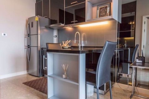 Condominio de 1 dormitorio en Khlong Toei, Bangkok, Tailandia № 76672 - foto 6