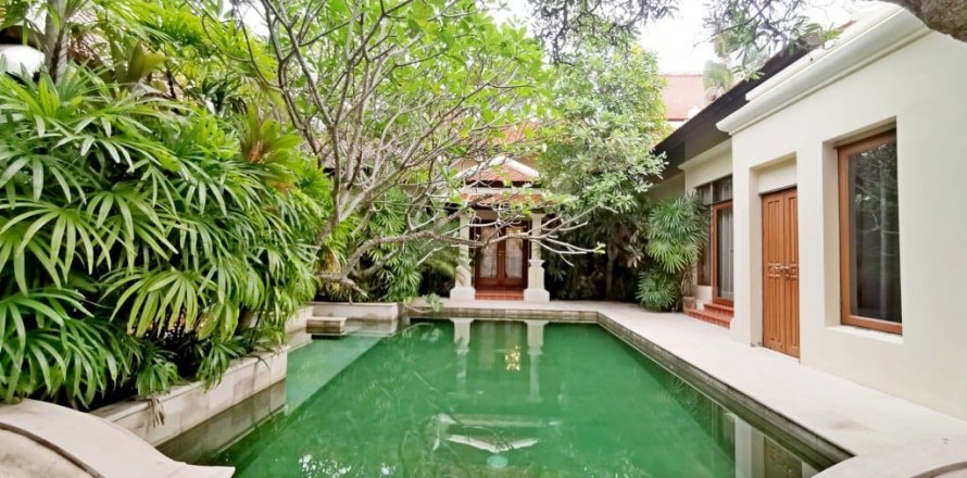 Casa de 2 dormitorios en Pattaya, Tailandia № 79423