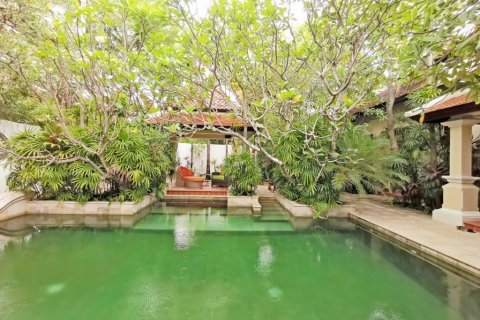 Casa de 2 dormitorios en Pattaya, Tailandia № 79423 - foto 4