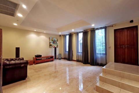 Casa de 2 dormitorios en Pattaya, Tailandia № 79423 - foto 20