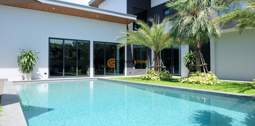 Estudio en Pattaya, Tailandia № 132150